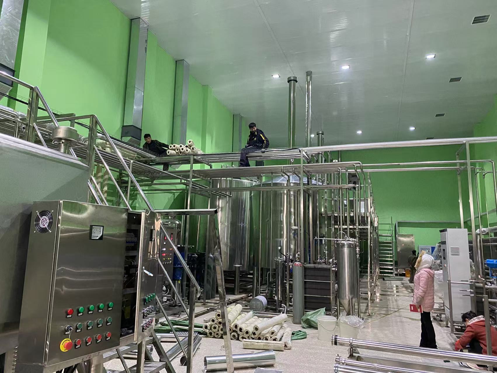 宿松精酿啤酒设备厂—精酿啤酒设备制造：传承工艺与创新科技的交融